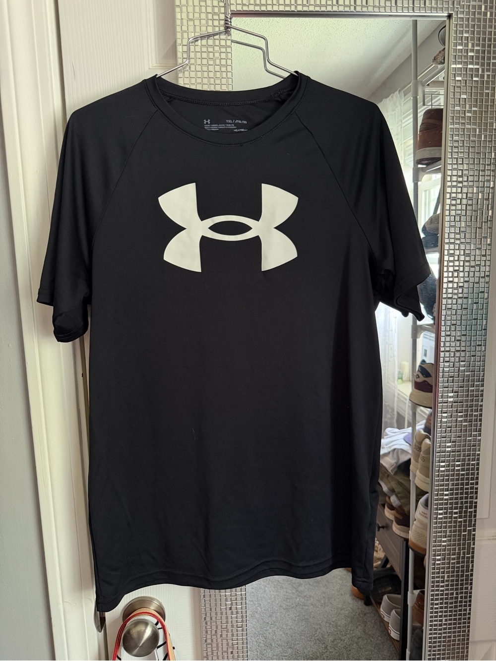 Youth xl dri fit top
